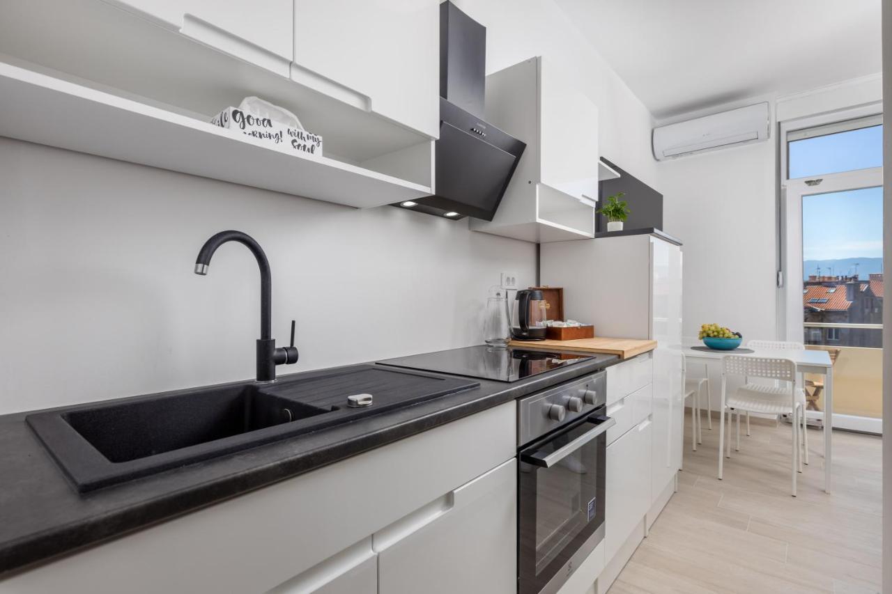 Balcony Apartment Pampas Риека Экстерьер фото
