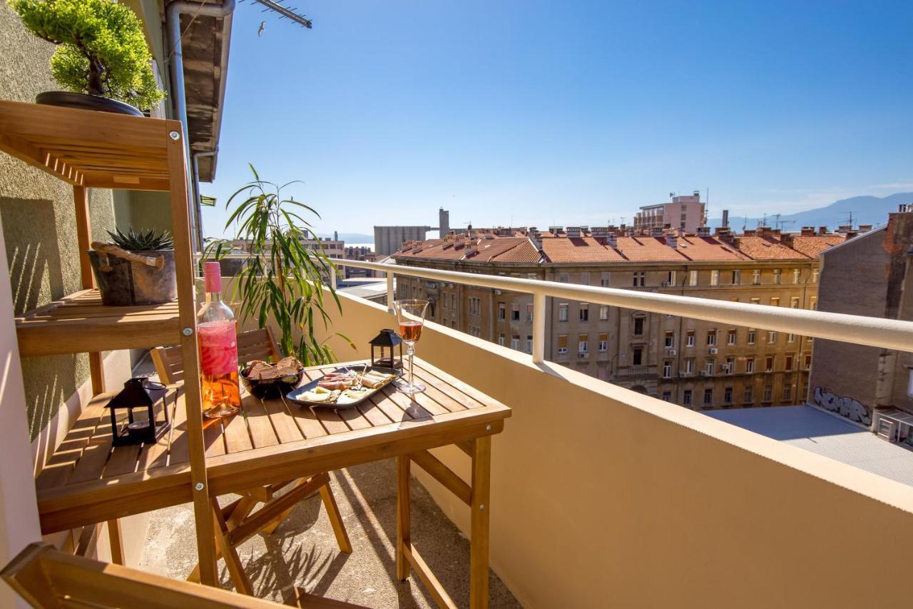 Balcony Apartment Pampas Риека Экстерьер фото