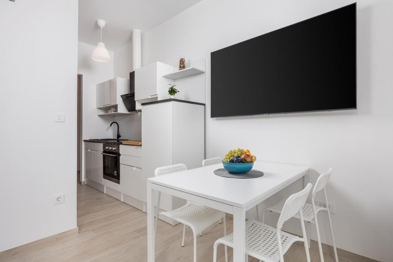 Balcony Apartment Pampas Риека Экстерьер фото